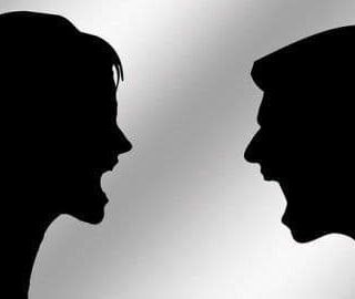 La coppia, a letto come in salotto