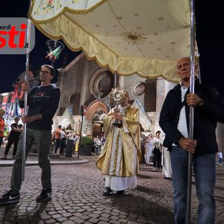 Le immagini della celebrazione nella galleria fotografica di Efrem Zanchettin