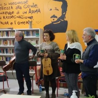 Un concerto - lezione con le musiche della Ghironda per gli studenti del Cpia di Asti