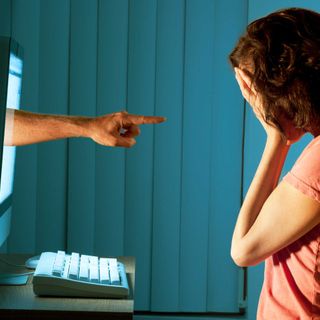 &quot;Un abbraccio vale più di 1000 like!&quot;: Asti affronta il tema del cyberbullismo