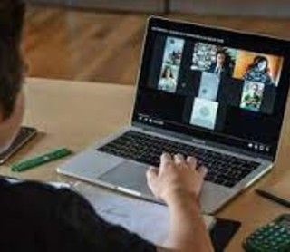 Scuola nel caos, i presidi al Governo: “Rinviare di due settimane il ritorno in presenza”