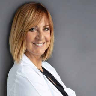 Spostato al 31 marzo lo spettacolo di Debora Villa &quot;Gli uomini vengono da Marte, le donne da Venere&quot; al Teatro Alfieri