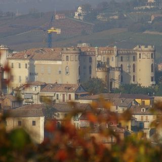Al castello di Costigliole &quot;Le guerre per l'Ucraina&quot;, incontro pubblico per la presentazione  di &quot;Operazione Barbarossa&quot;