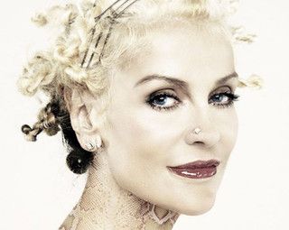 Problemi di salute per Donatella Rettore: al suo posto questa sera Fiordaliso?