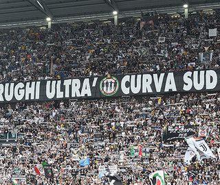 Capi ultras della Juve arrestati per estorsione, autoriciclaggio e violenza Capi ultras della Juve arrestati per estorsione, autoriciclaggio e violenza