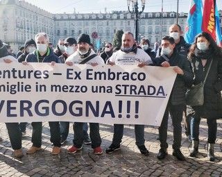 Manifestazione dei lavoratori ex Embraco
