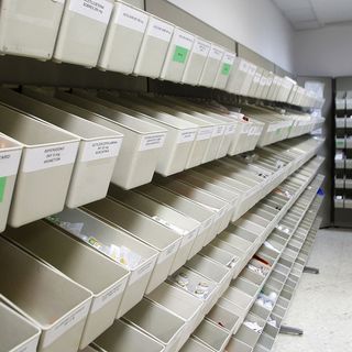 L'AIFA dispone il ritiro di un lotto di un collirio del medicinale Verkazia