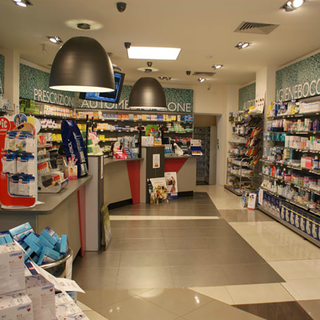 I locali della farmacia in un'immagine d'archivio