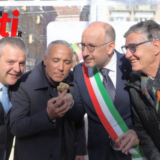 Inaugurata ad Asti la nuova edizione della Fiera del Tartufo [Merfephoto]