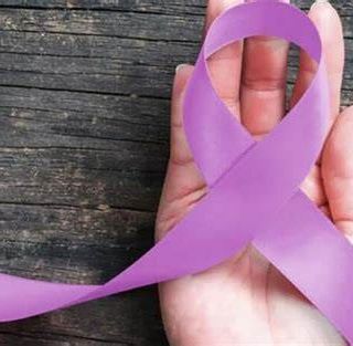 Giornata nazionale Fiocchetto Lilla. In Piemonte attiva la rete per prevenzione e cura dei disturbi della nutrizione
