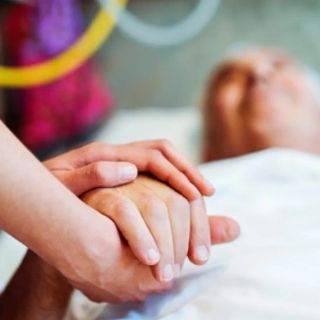 Il Movimento 5 Stelle di Asti raccoglie firme sulla proposta di legge sul fine vita