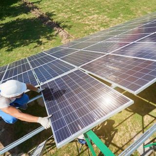 Domani si celebra la 'Giornata della Terra', Cresce l’interesse per il fotovoltaico a terra