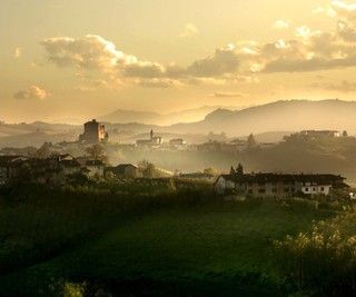 Il Castello di Grinzane, suggestiva immagine di Bruno Murialdo
