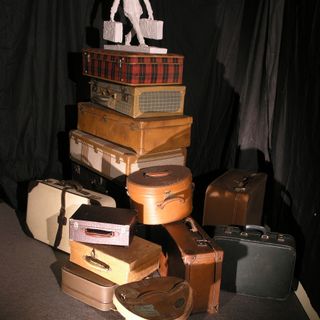 In occasione di AstiTeatro e AstiMusica a Palazzo Ottolenghi la mostra &quot;Valigie&quot; di Raffaele Iachetti