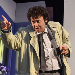 Ivan Fabio Perna è il tenente Colombo