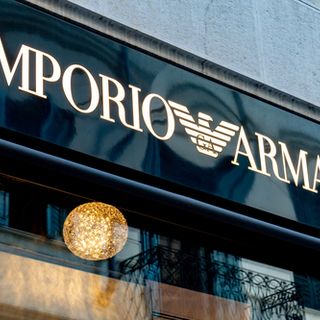 Tendenze e novità degli occhiali da vista Emporio Armani per la stagione 2023