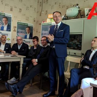 Alberto Cirio ritratto nel corso della presentazione astigiana della coalizione che ne sostiene la candidatura