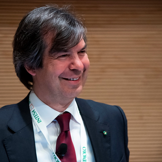 Carlo Messina, Consigliere Delegato e CEO del gruppo Intesa Sanpaolo (foto tratta dall'account Twitter del gruppo bancario)