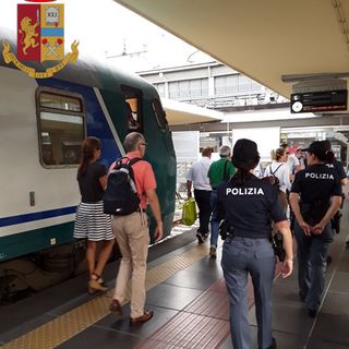 Controlli Polfer rafforzati, nelle stazioni e sui treni, in occasione del Ferragosto