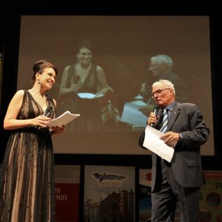 Chiara Iannaccone e Beppe Giannini ritratti nel corso di una precedente edizione