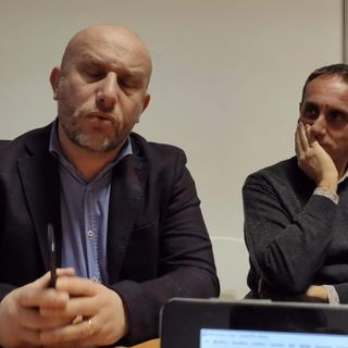 Spata (in primo piano) con il collega e capogruppo Massimo Cerruti