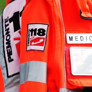 Montemagno, grave malore nel giardino di casa: vani i soccorsi