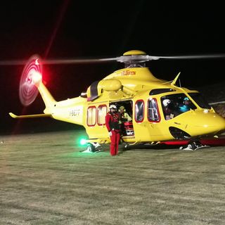 L'elisoccorso appena atterrato per il volo test