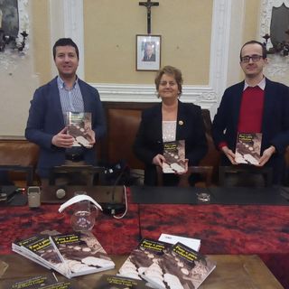 San Damiano, presentato in Municipio il libro “Pane e pere a colazione”
