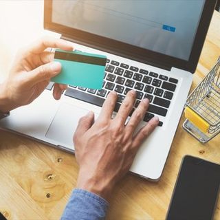 Oggi un lavoro solo da casa è possibile. Anche part - time per integrare le entrate. Informati qui