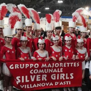 Oggi le Majorettes Silver Girl di Villanova d'Asti animeranno il grande Carnevale di Viareggio