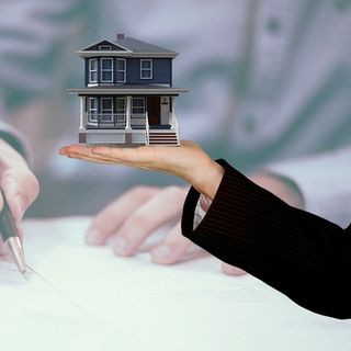 Mutui prima casa, i tassi d’interesse spingono le surroghe, ad Asti occorrono 112mila euro