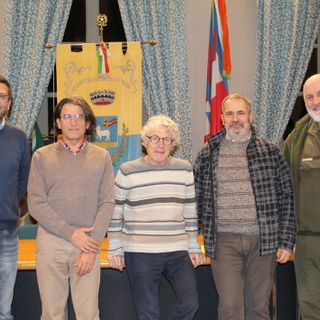 Un momento dell'incontro sugli Stagni di Belangero a Revigliasco con in foto, da sinistra: Contorno, Delmastro, Miroglio, Sindaco e Carbonero