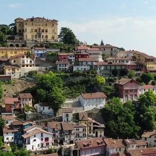 Un fermoimmagine tratto dal video