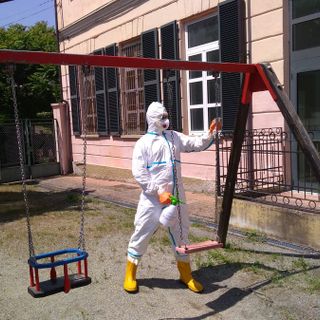 A Fontanile e Bruno i vigili del fuoco hanno sanificato alcuni edifici comunali