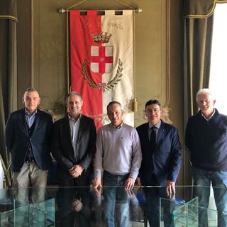Nella foto, da sinistra: Mario Arosio, Gianfranco Comaschi, Paolo Lantero, Roberto Cerrato, Franco Paradivino