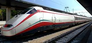 Angela Motta &quot;Insistere su Trenitalia per ripristinare i Frecciabianca: i dati dicono che gli utenti ci sono&quot;