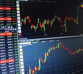 Economia, come investono gli italiani? Sicurezza e risparmio al primo posto