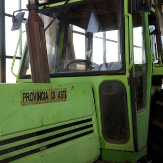 La Provincia di Asti mette all'asta attrezzature e mezzi del Servizio Viabilità