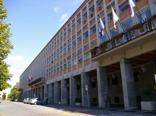 Ambulanza a Canelli h 24. La soddisfazione dell'assessore provinciale Angelica Corino