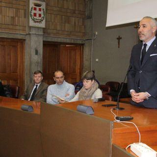 Il vicepresidente Carosso durante il suo intervento in Provincia
