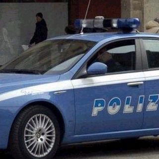 Due scippatori, autori di colpi a San Damiano e Asti, arrestati dagli agenti di una Volante