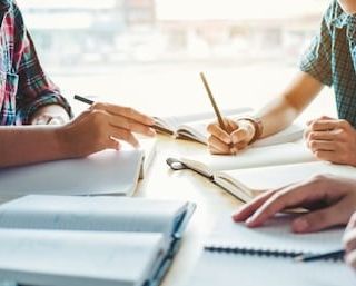 Borse di studio assegnate dal progetto culturale della Diocesi di Asti in collaborazione con il consorzio Asti Studi Superiori