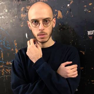 Jonathan Bazzi (foto tratta dal profilo Facebook dell'autore)