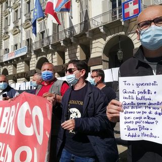 Presidio lavoratori ex Embraco di fronte alla Regione