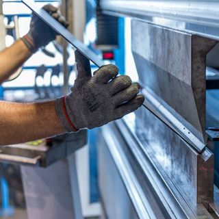 Oltre 34 mila assunzioni previste a gennaio, trend in calo di oltre il 10% in Piemonte