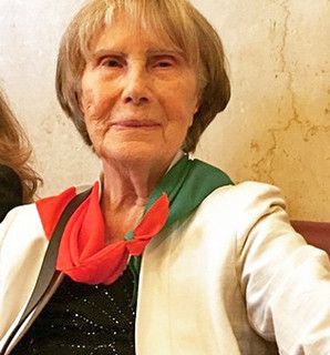 Marisa Ombra durante la presentazione del libro, &quot;Libere sempre&quot; rivolto alle giovani donne del terzo millennio