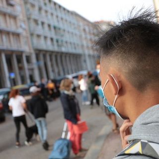 &quot;Basta mascherine in classe&quot;: anche in Piemonte la raccolta di firme contro il permanere dell’obbligo