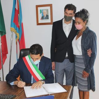 A Castelnuovo Belbo il matrimonio tra Tommaso e Adjia da Nizza di Francia