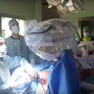 Crisi di medici in Piemonte: &quot;Ha poco senso richiamare quelli in pensione, si punta all'assunzione di specializzandi, anche per farli restare in Italia&quot;