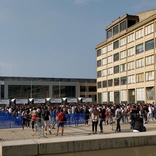 Lunghe file al Lingotto per i test di ammissione, la carica degli aspiranti medici: &quot;Siamo qui anche sulla spinta del Covid&quot; [FOTO]